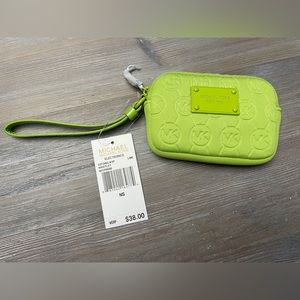 Brand New with Original Price Tag Michael Kors Wristlet